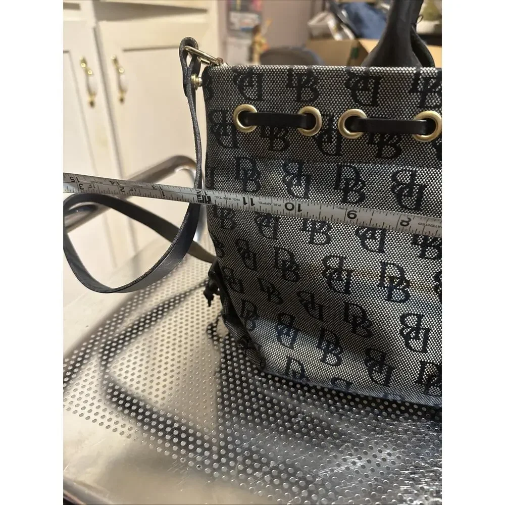 Dooney & Bourke vintage dooney